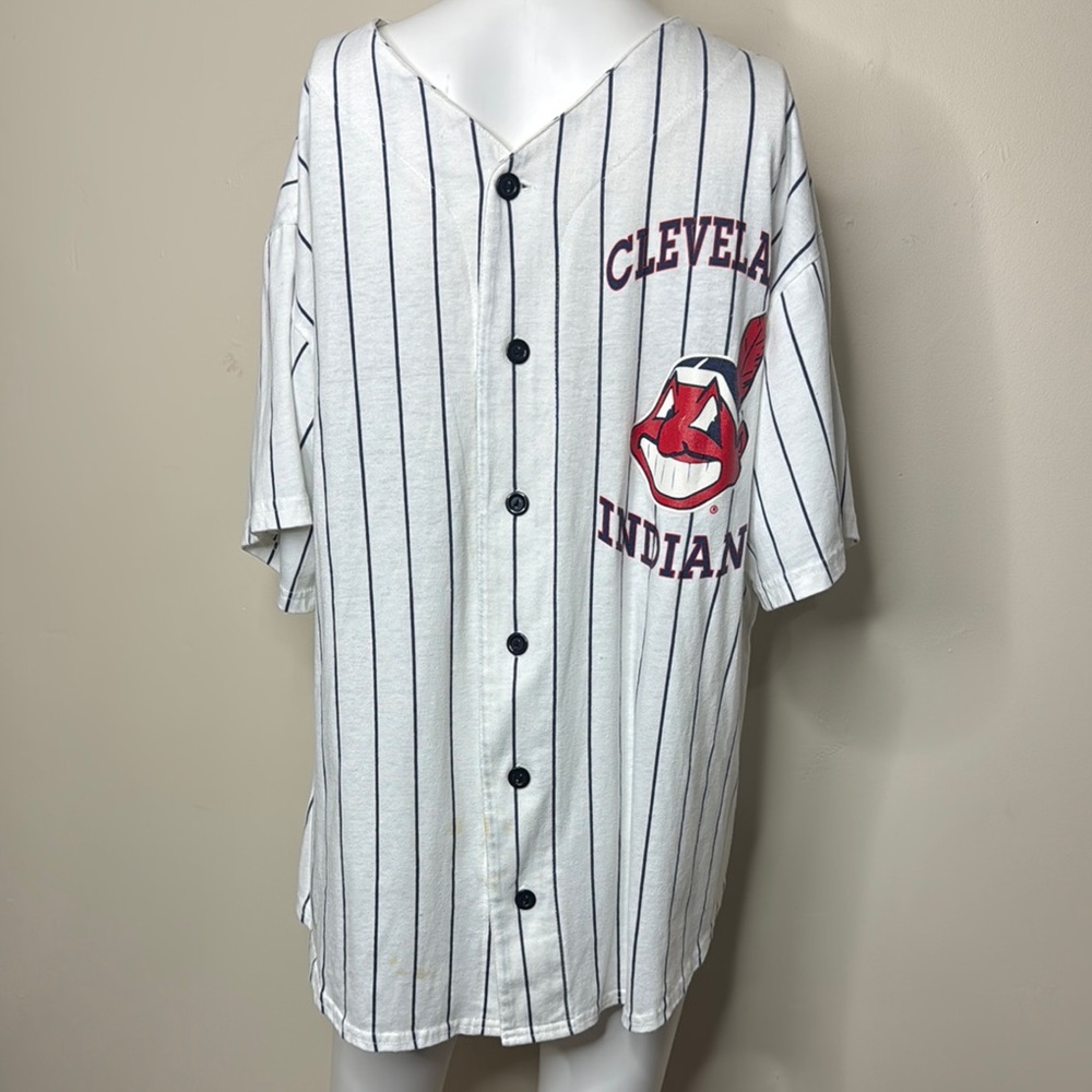 Vintage Cleveland Indians men’s button down shirt L